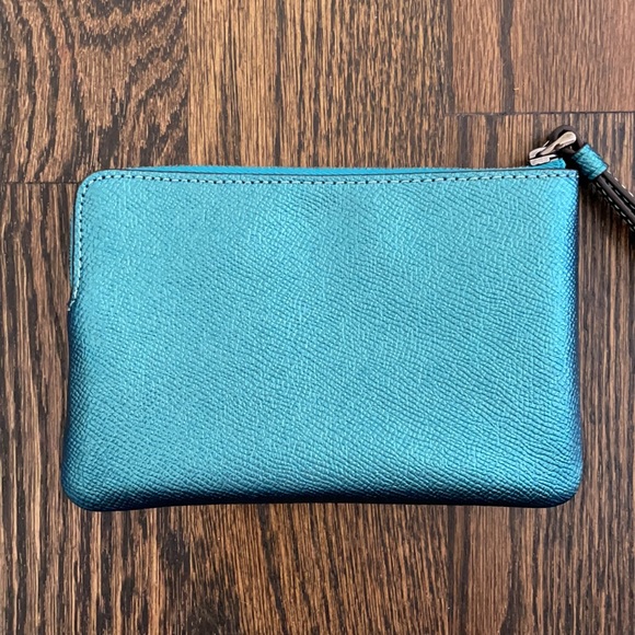 Blue Coach small wristlet - Picture 2 of 5